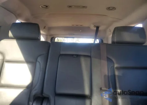 2017 GMC Yukon Xl K1500 Slt z USA, uszkodzony, nr VIN 1GKS2GKC4HR185913